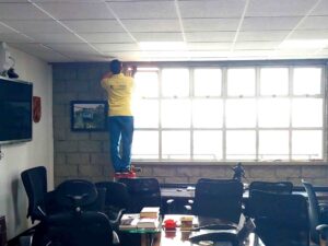 Comaldec Instalación Cortinas Persianas